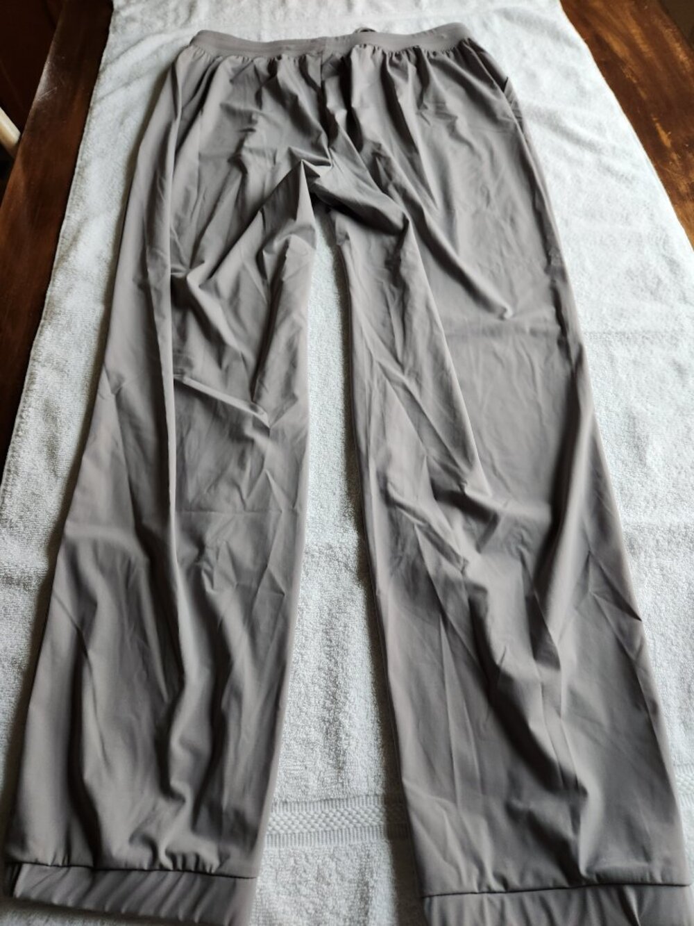 Ruby Ribbon Zinc Joggers Large New - Picture 3 of 8